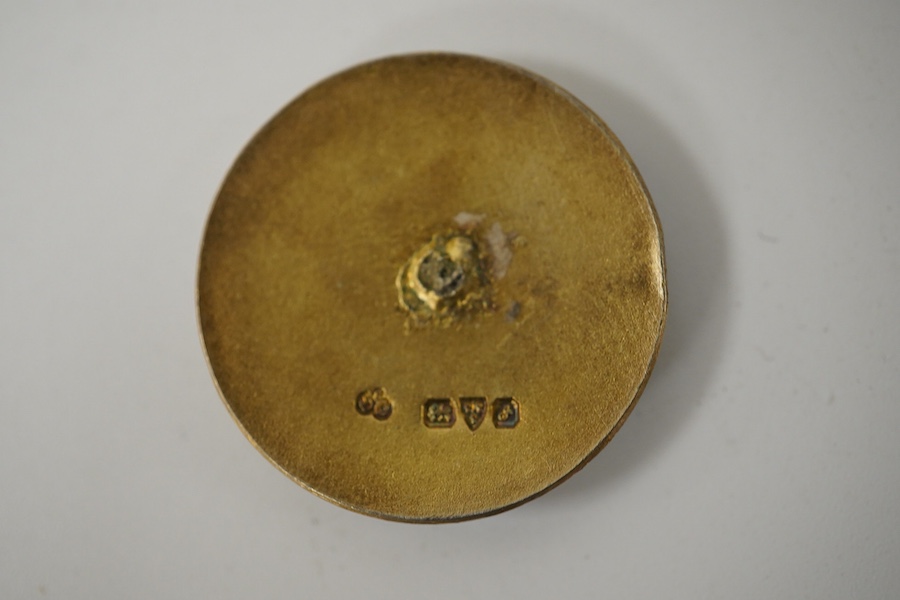 A George V set of 6 blue enamelled silver gilt buttons with armorial and motto 'omnia subjecisti subpedibus oves et boves', Elkington and Co, Crown Jewellers, Chester 1904, in original case inscribed 'With The Compliment